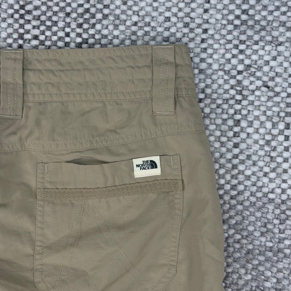 The North Face Tekware Shorts Womens 10 Khaki Tan Capri Cargo AXRT Ripstop